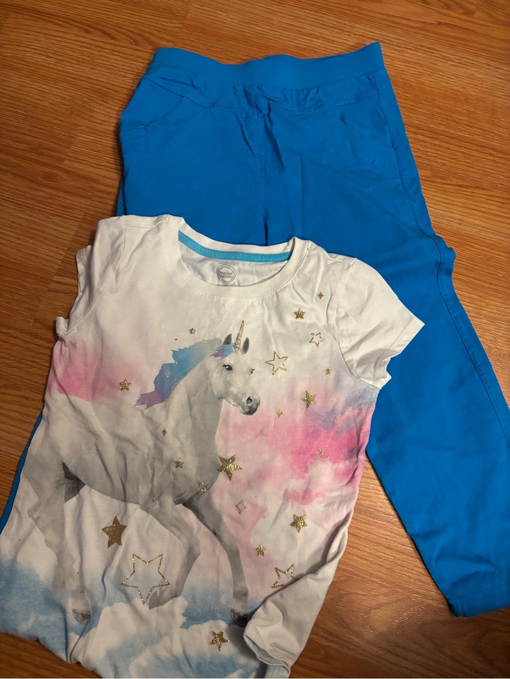 Girls wonder nation White Unicorn Short Sleeve Top with Blue Pants unbranded